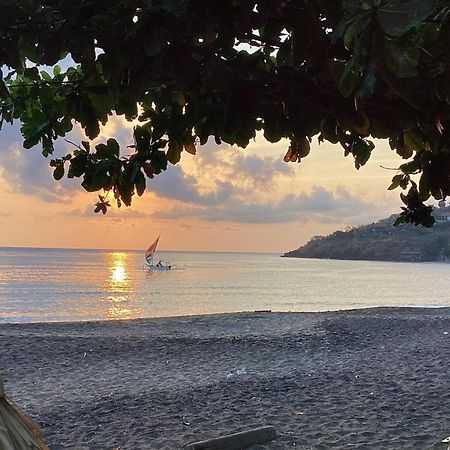 Bintang Beach Villa アメッド エクステリア 写真