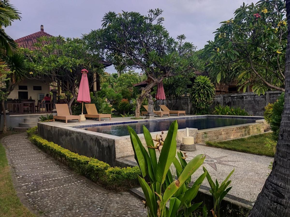 Bintang Beach Villa アメッド エクステリア 写真