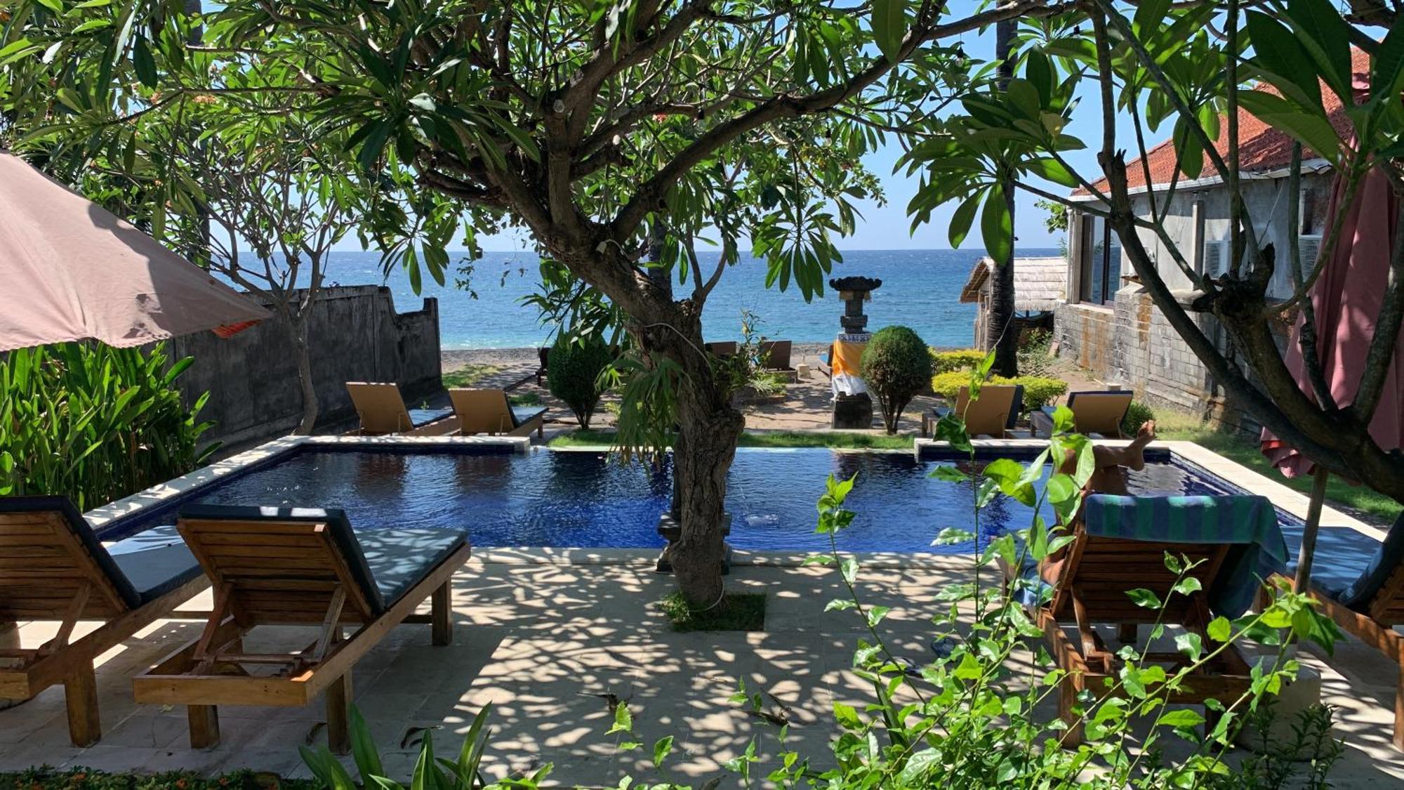 Bintang Beach Villa アメッド エクステリア 写真