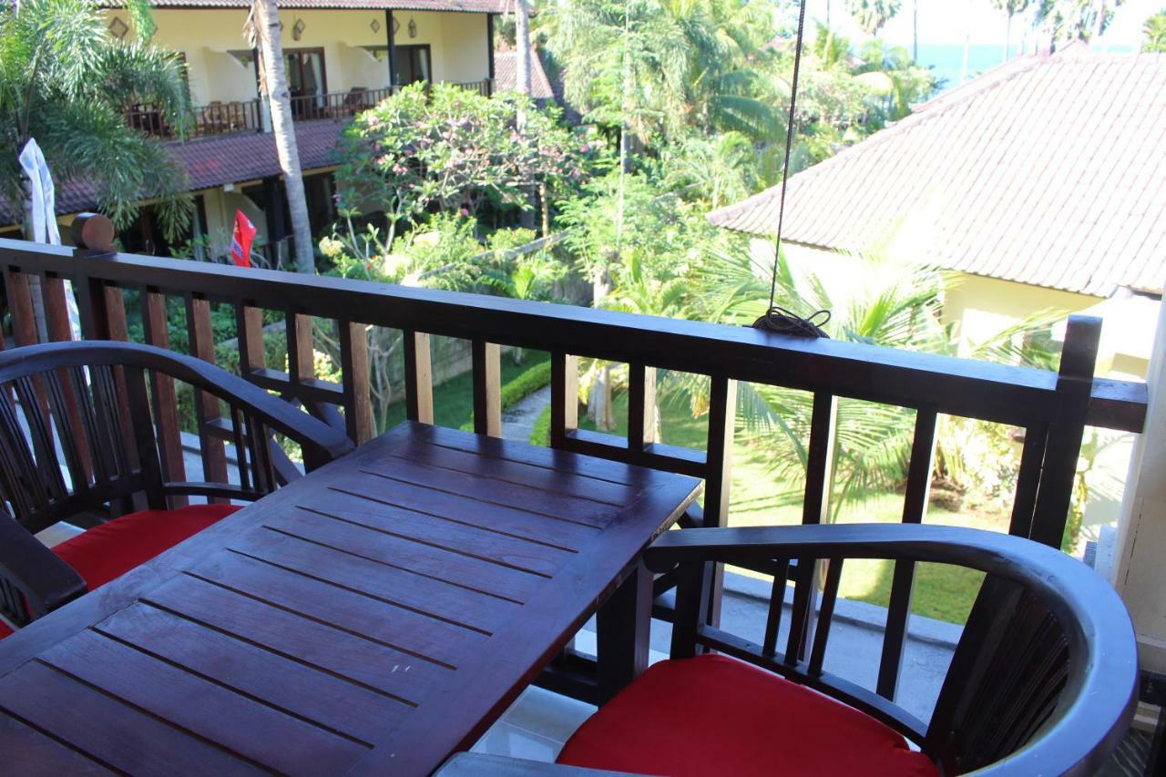 Bintang Beach Villa アメッド エクステリア 写真