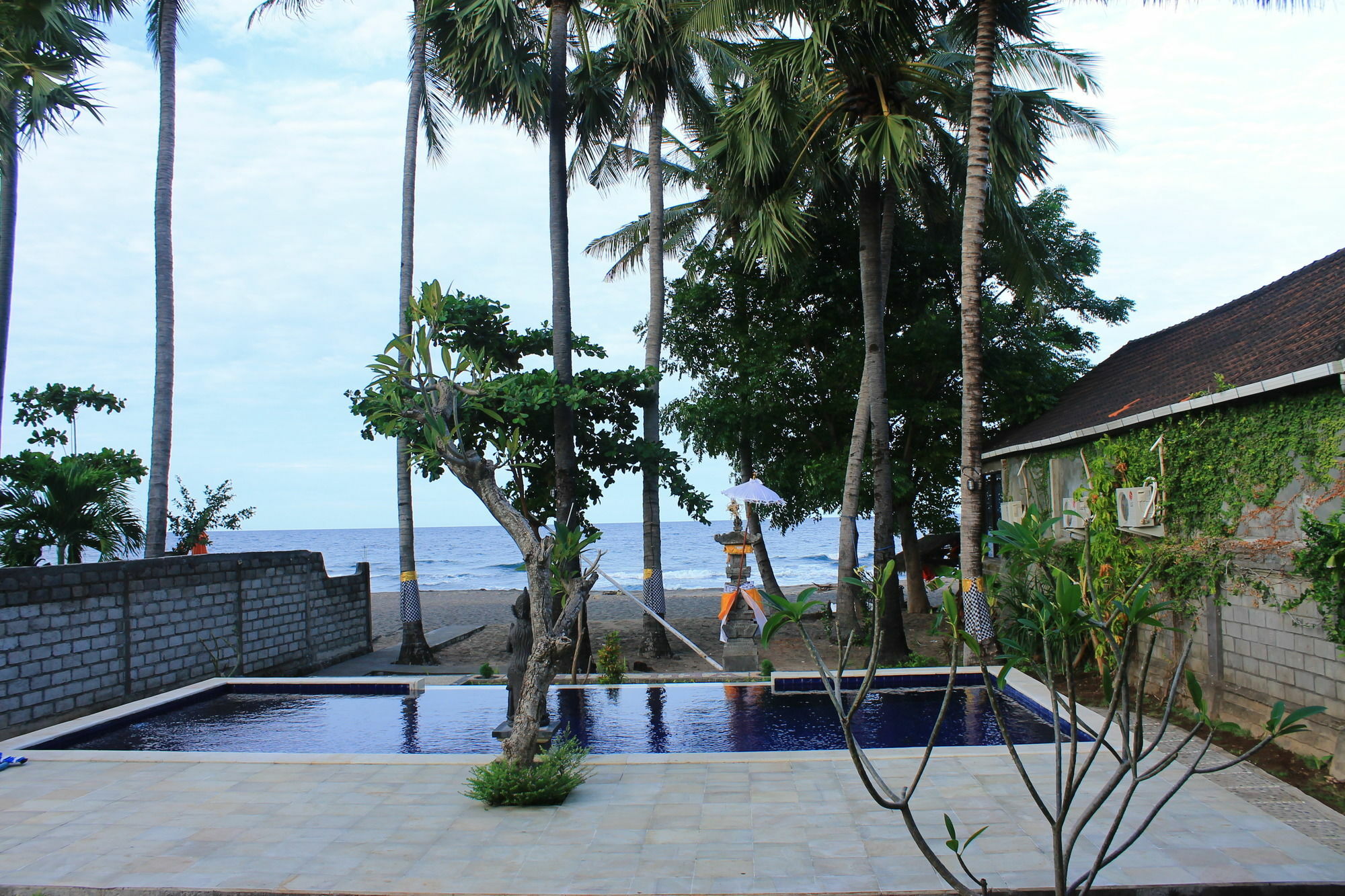 Bintang Beach Villa アメッド エクステリア 写真