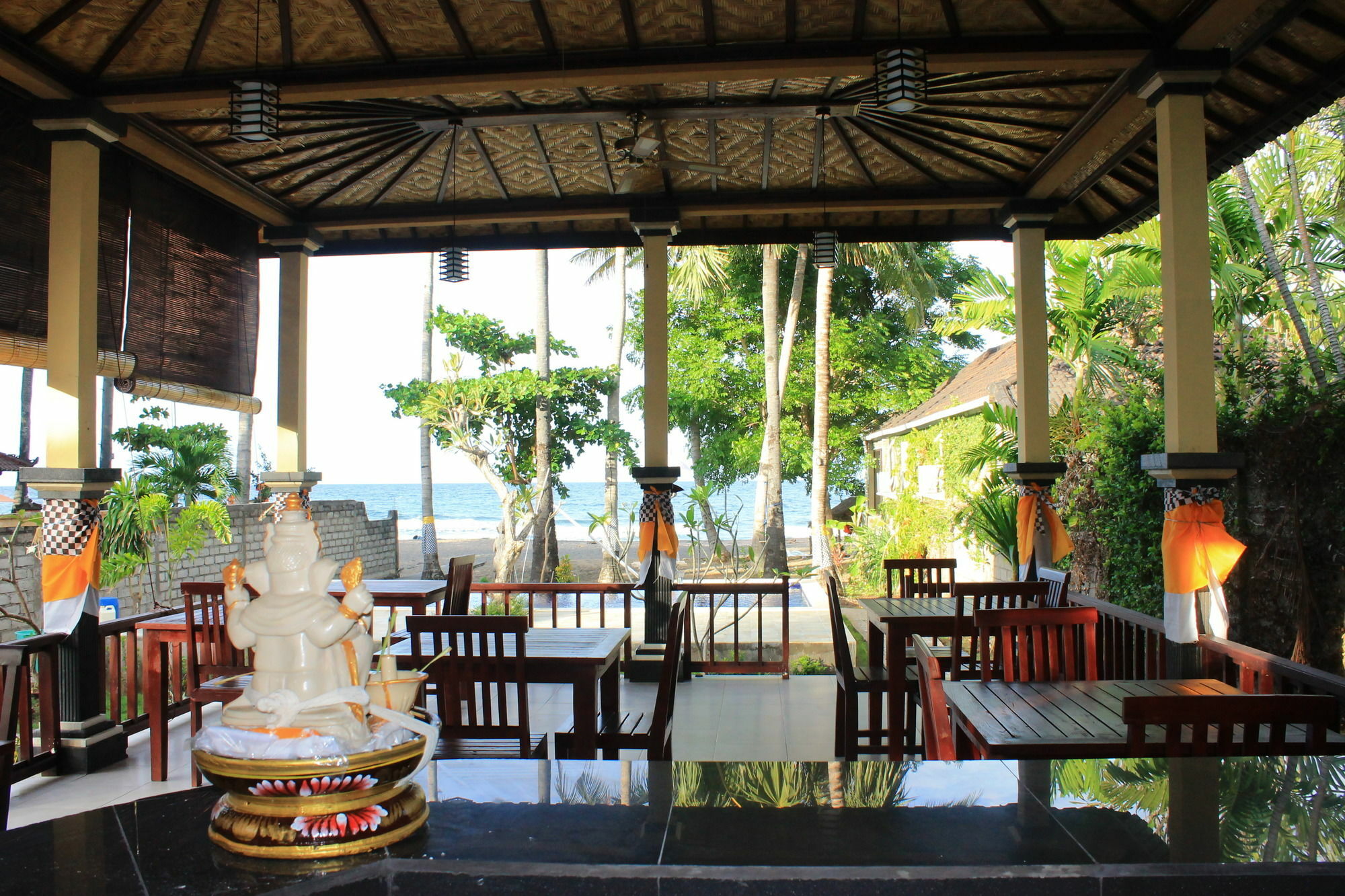 Bintang Beach Villa アメッド エクステリア 写真